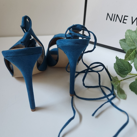 Nine West Heels size 9½ - Picture 2 of 10
